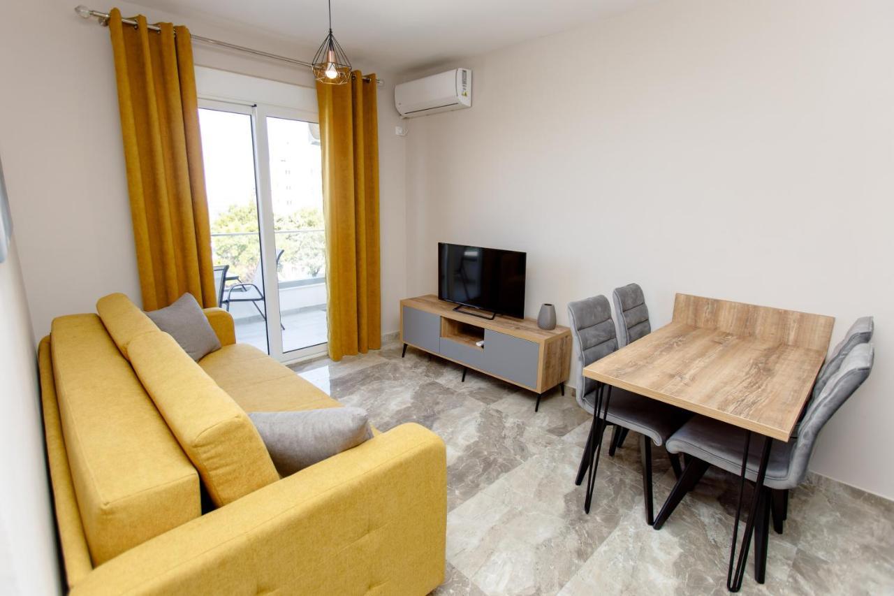 Appartement Posejdon Lux à Utjeha-Bušat Extérieur photo