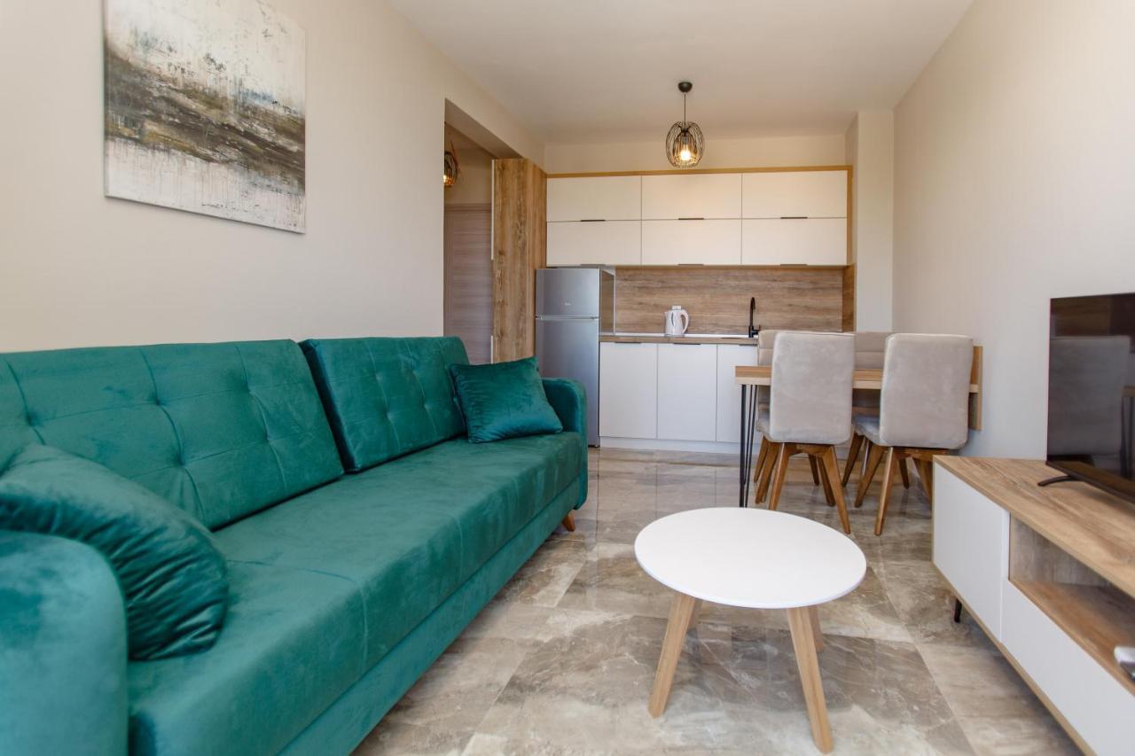 Appartement Posejdon Lux à Utjeha-Bušat Extérieur photo