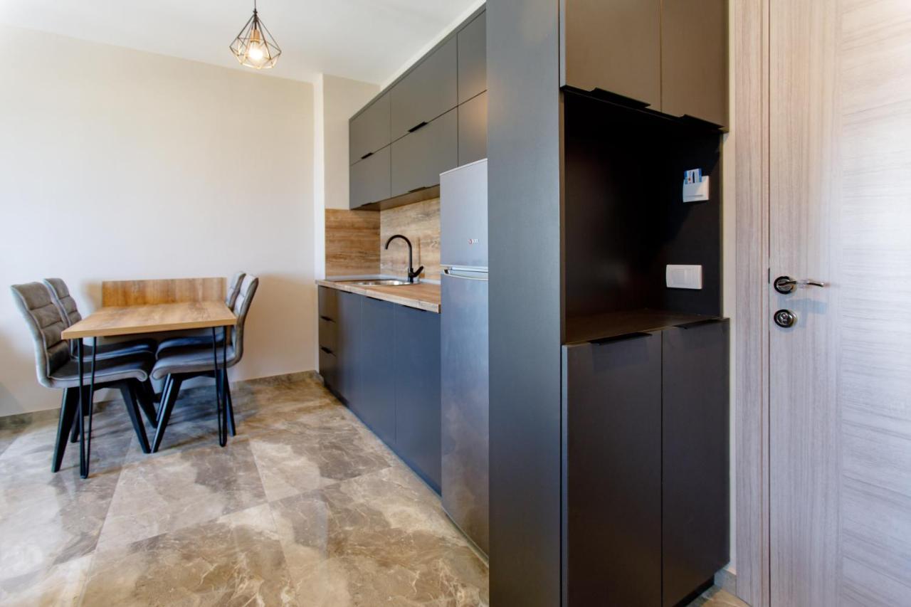 Appartement Posejdon Lux à Utjeha-Bušat Extérieur photo