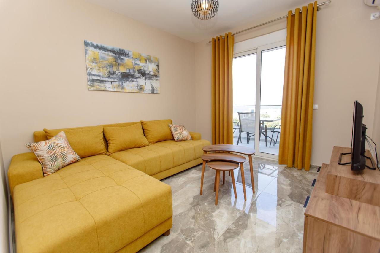 Appartement Posejdon Lux à Utjeha-Bušat Extérieur photo